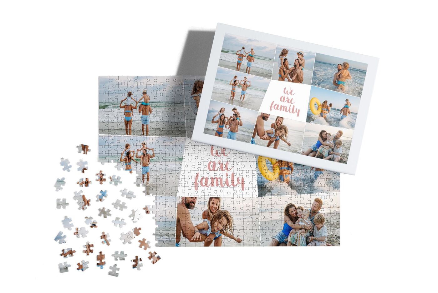 Personalisiertes Fotopuzzle mit einer Collage aus Sommerfotos und dem Text „we are family“ neben dem Beispielfoto.
